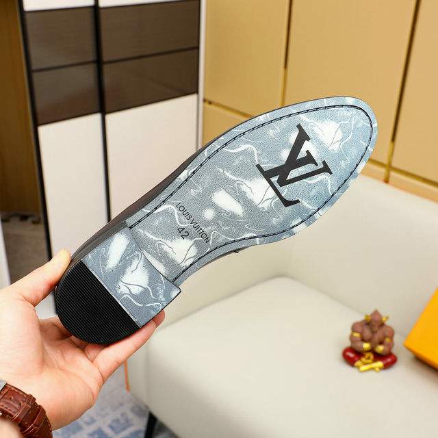 Picture of Louis Vuitton Shoes _SKU22428255SZ38-4413891